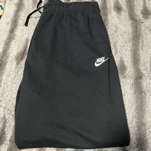 Nike Sweatpants